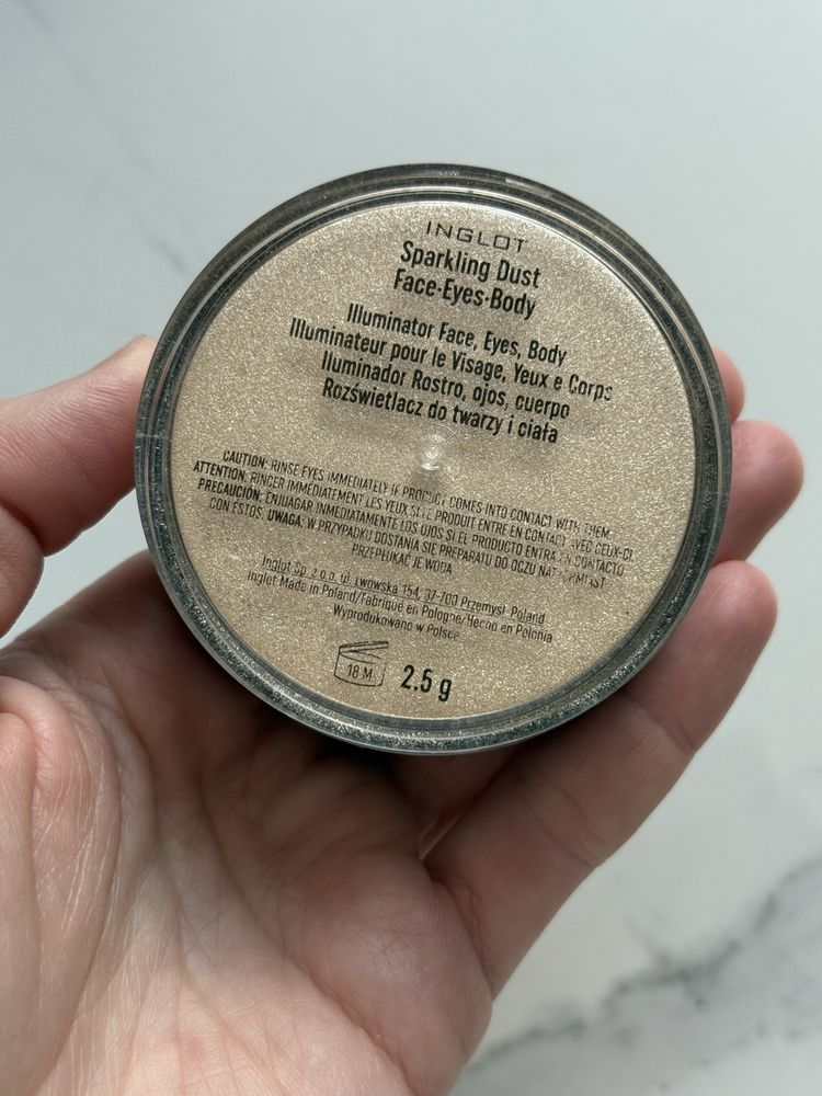 Inglot sparkling dust