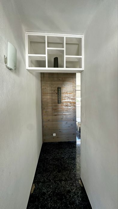 Oportunidade. T2 Renovado no Centro da Marinha Grande- Com garagem!