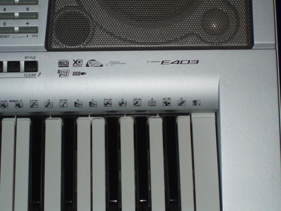 Ямаха Е403 у відмінному стані