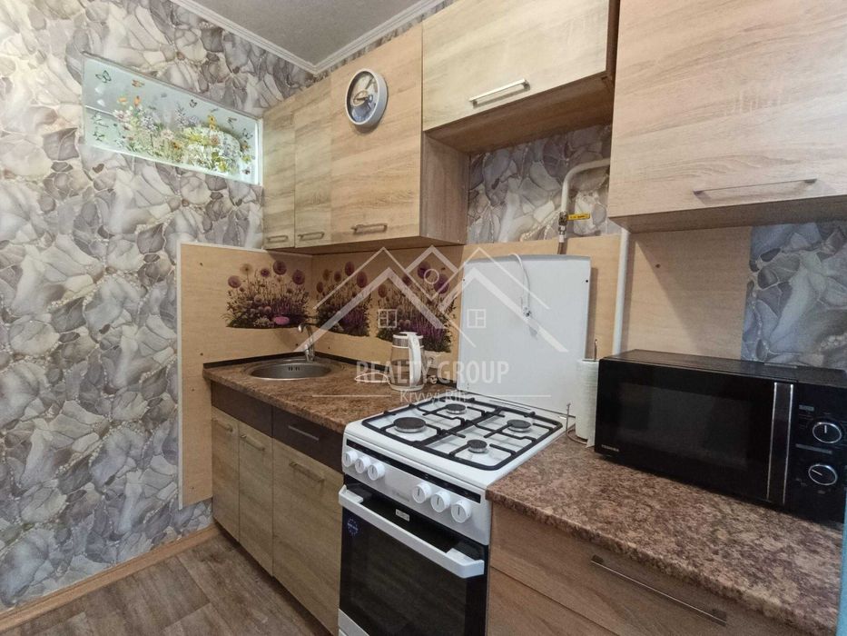 Продаж 1к кварири з меблями на Дружбі.