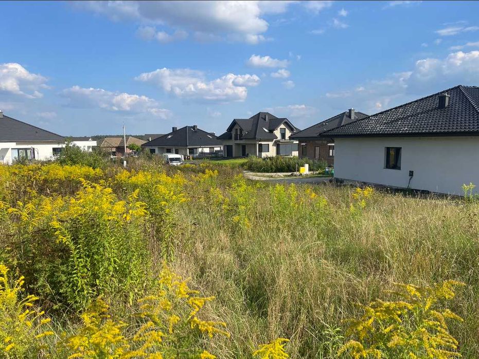 Na sprzedaż działka budowlana 799 m² – Nowa Zawada, blisko Piły