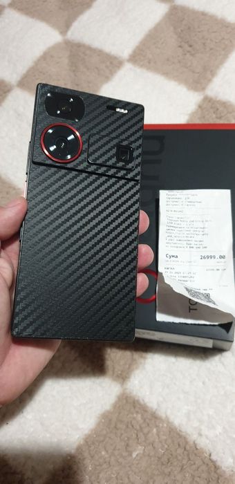 Nubia Z60 Ultra 16/512 — Snapdragon 8 Gen 3 | AMOLED 120Гц | IP68