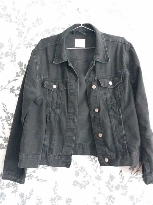 Джинсова куртка жіноча