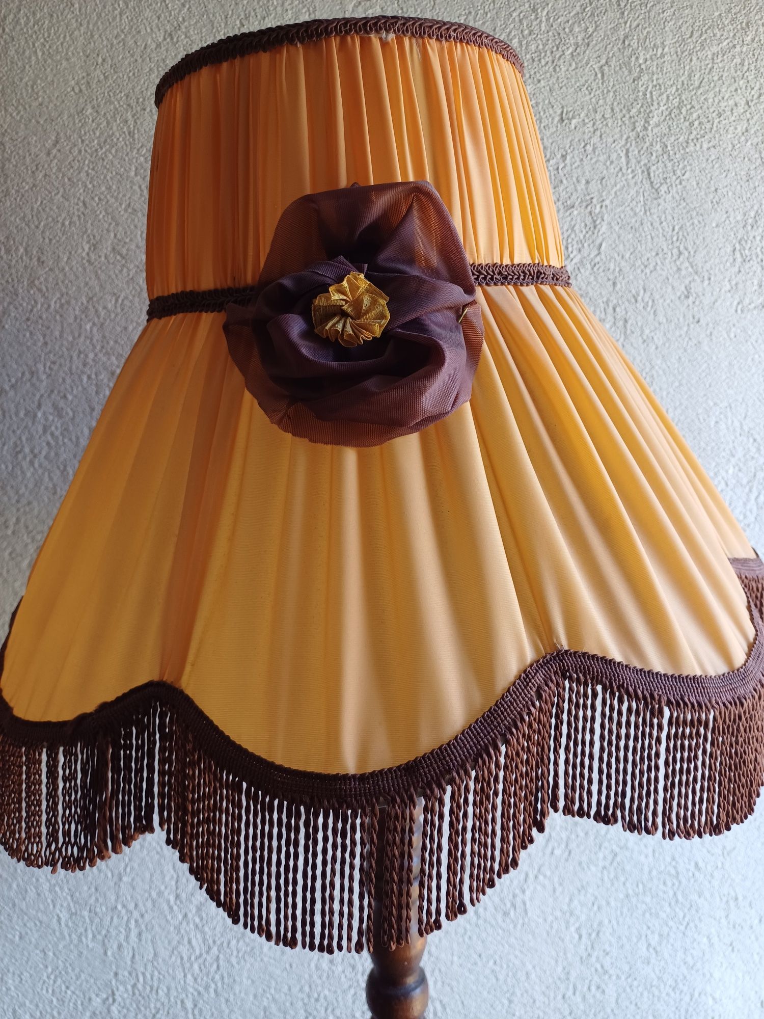 Lampa stojąca z PRL