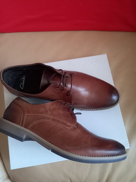 Шкіряні черевики,