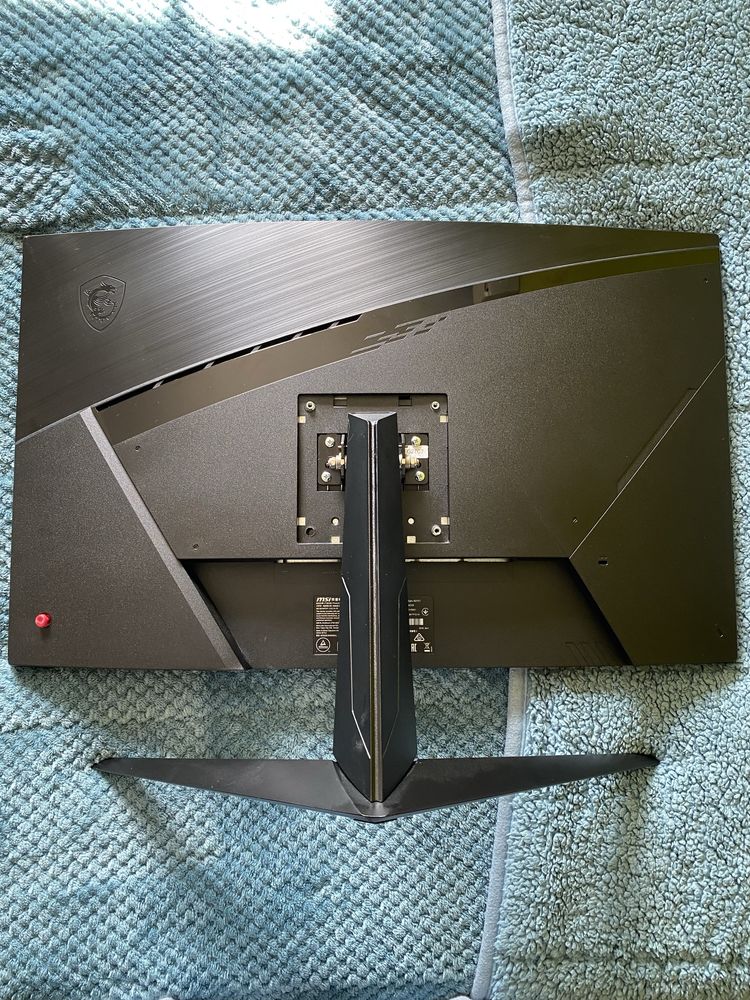 Monitor Curvo MSI Optix G27C7 VA 27" FHD 165Hz