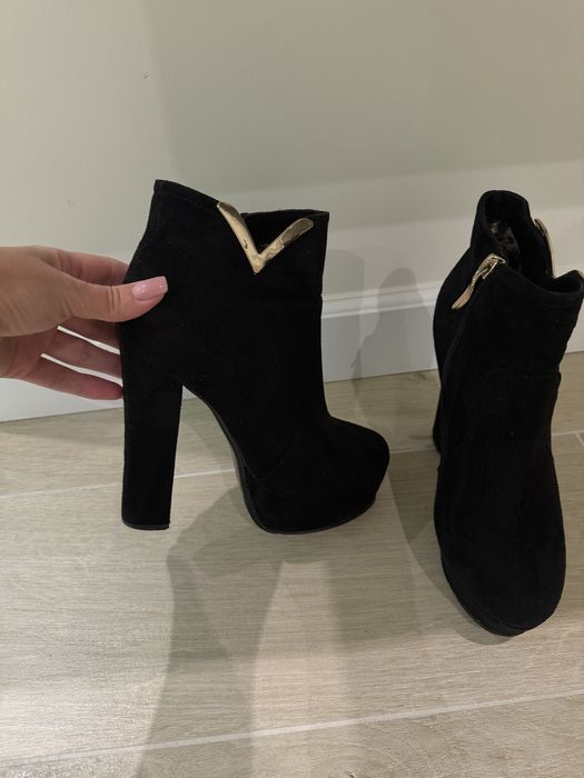 Чоботи, сапоги, 37р. Ботильйони, ботинки