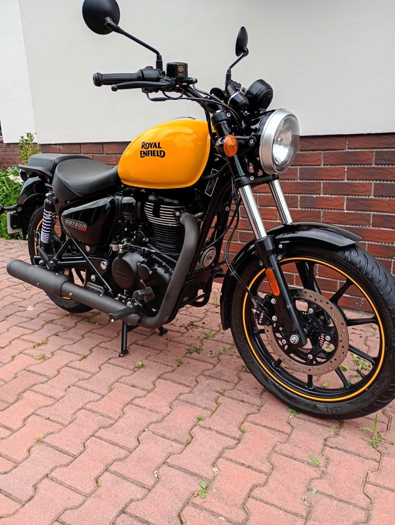 Royal Enfield Meteor 350 14.9kw. A2 Bullit 500
