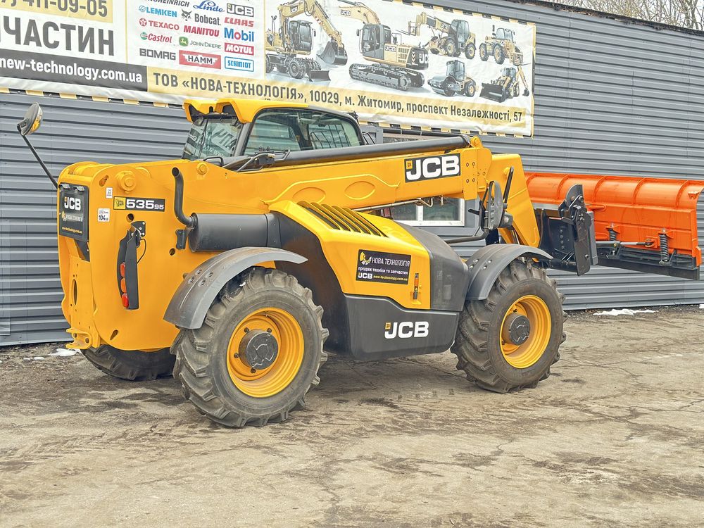 Поорузчик JCB 535-95