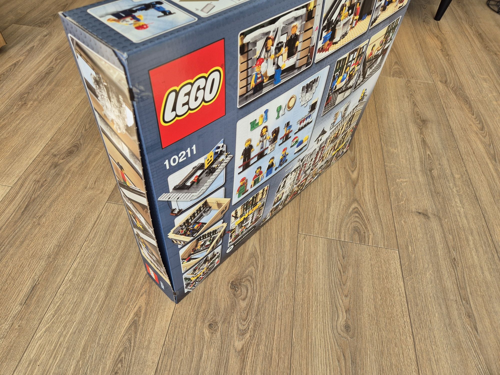 LEGO 10211 Grand Emporium Modular Buildings