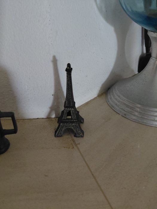 VENDO Várias Peças Decorativas