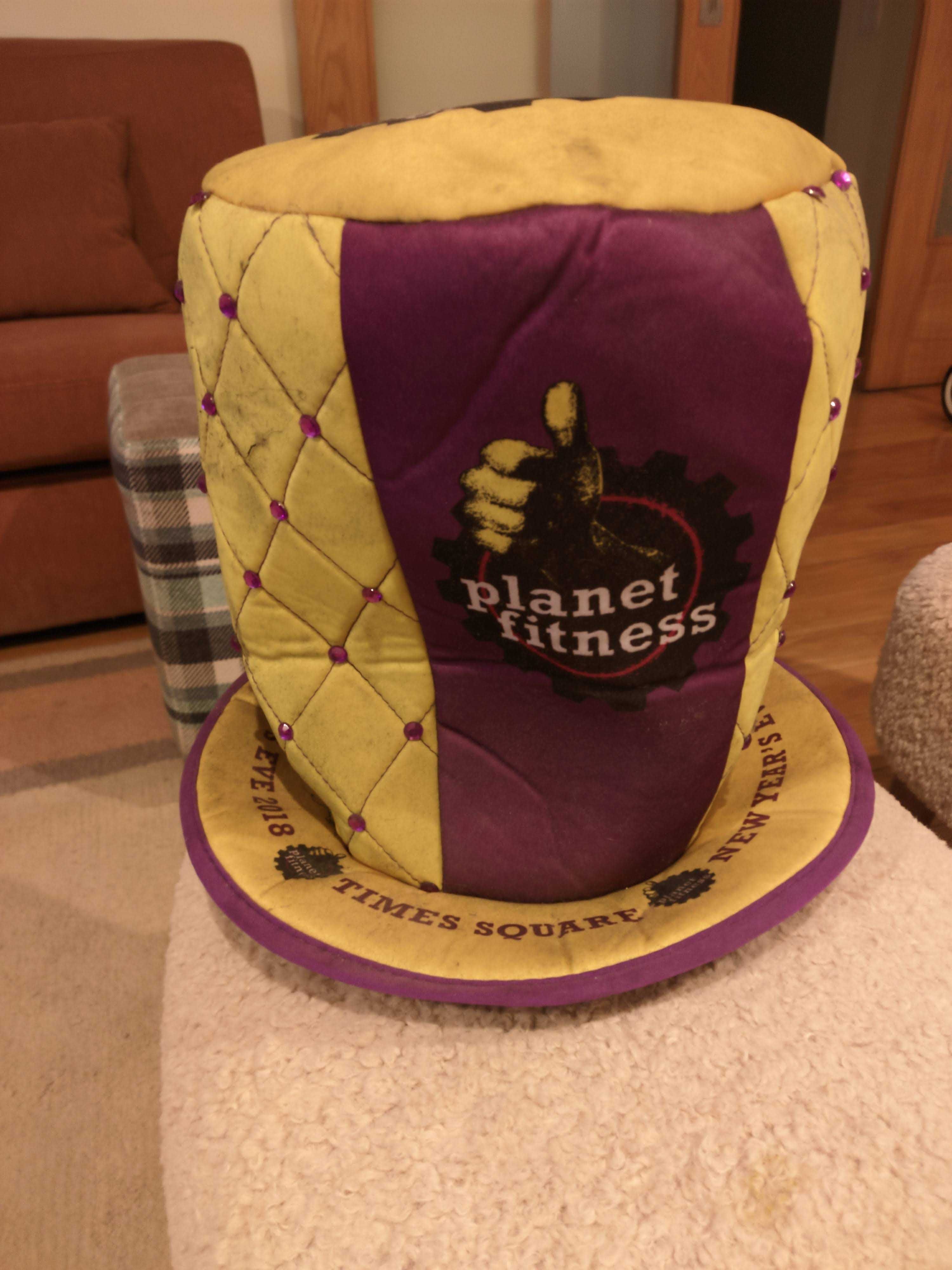 Chapeu Ano novo Planet Fitness Times Square New York