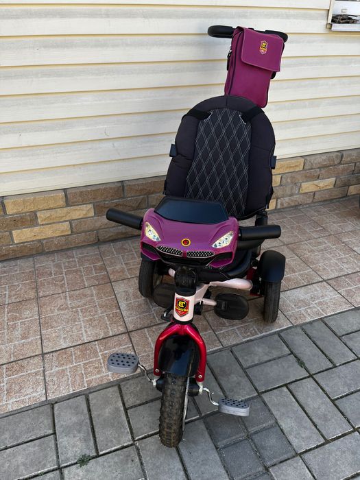 Детский трёхколёсный велосипед с родительской ручкой