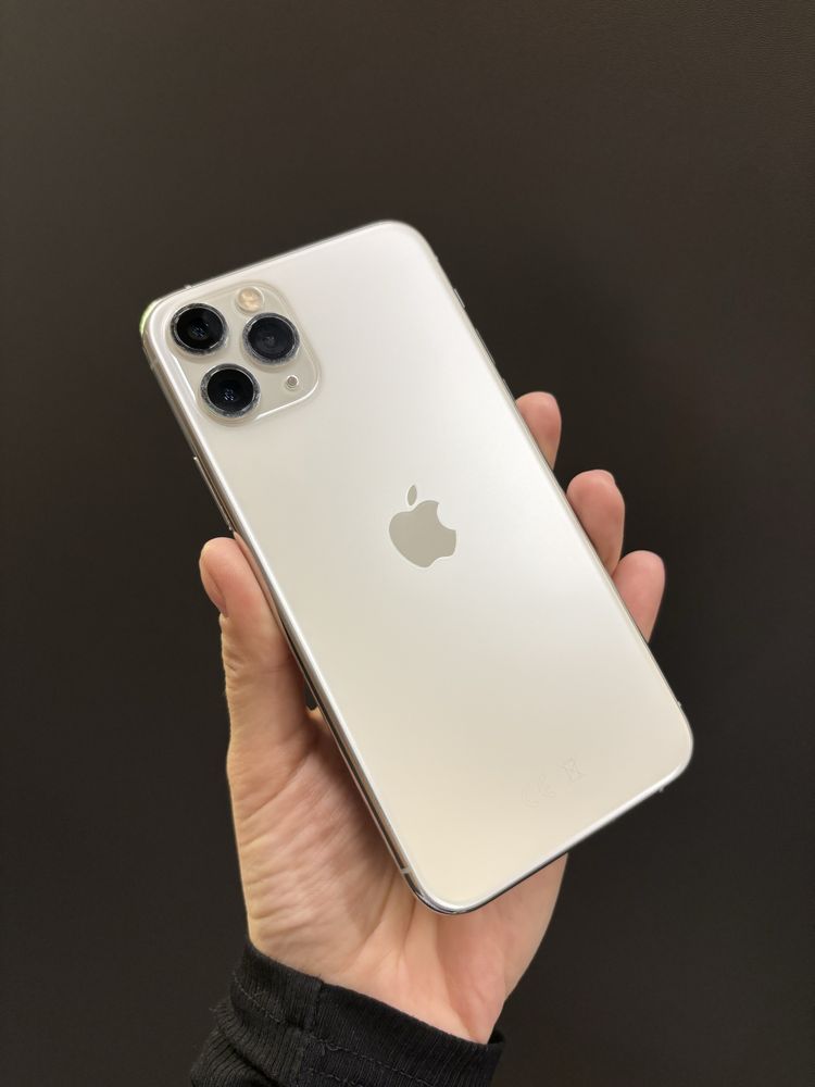 iPhone 11 Pro 256Gb Silver Unlock у Чудовому стані