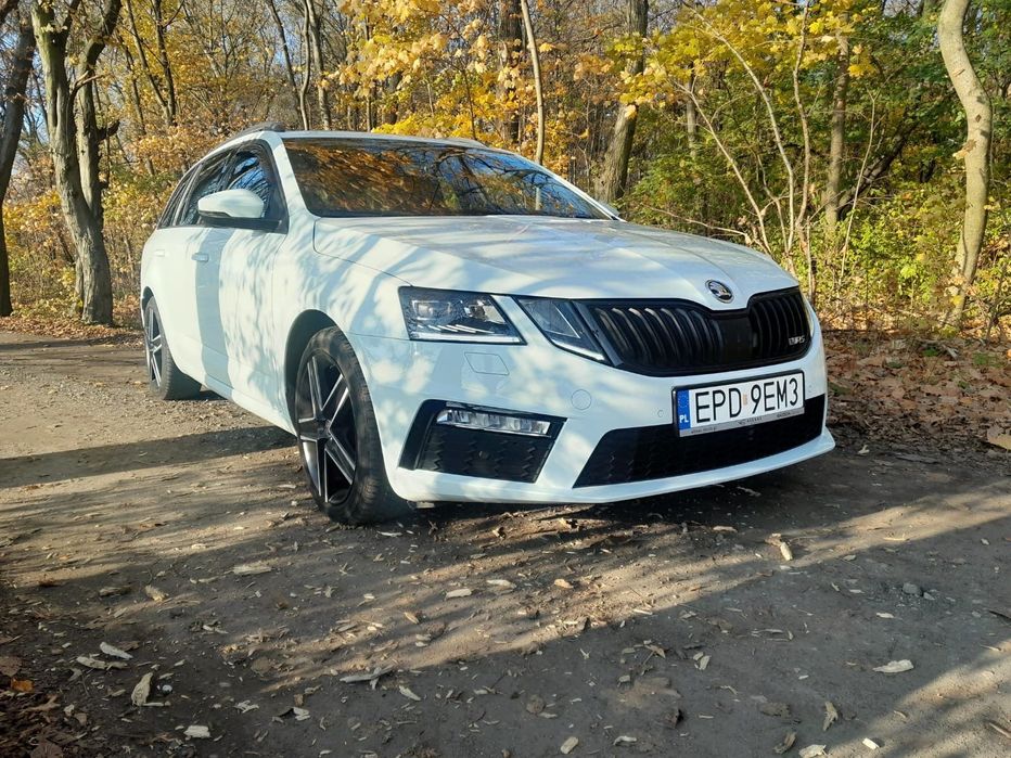 Skoda Octavia Skoda Octavia VRS 2018 model bardzo niski przebieg bogate wyposażenie