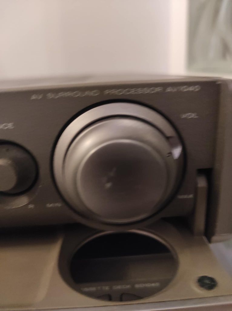 Wieża Marantz Slim Line