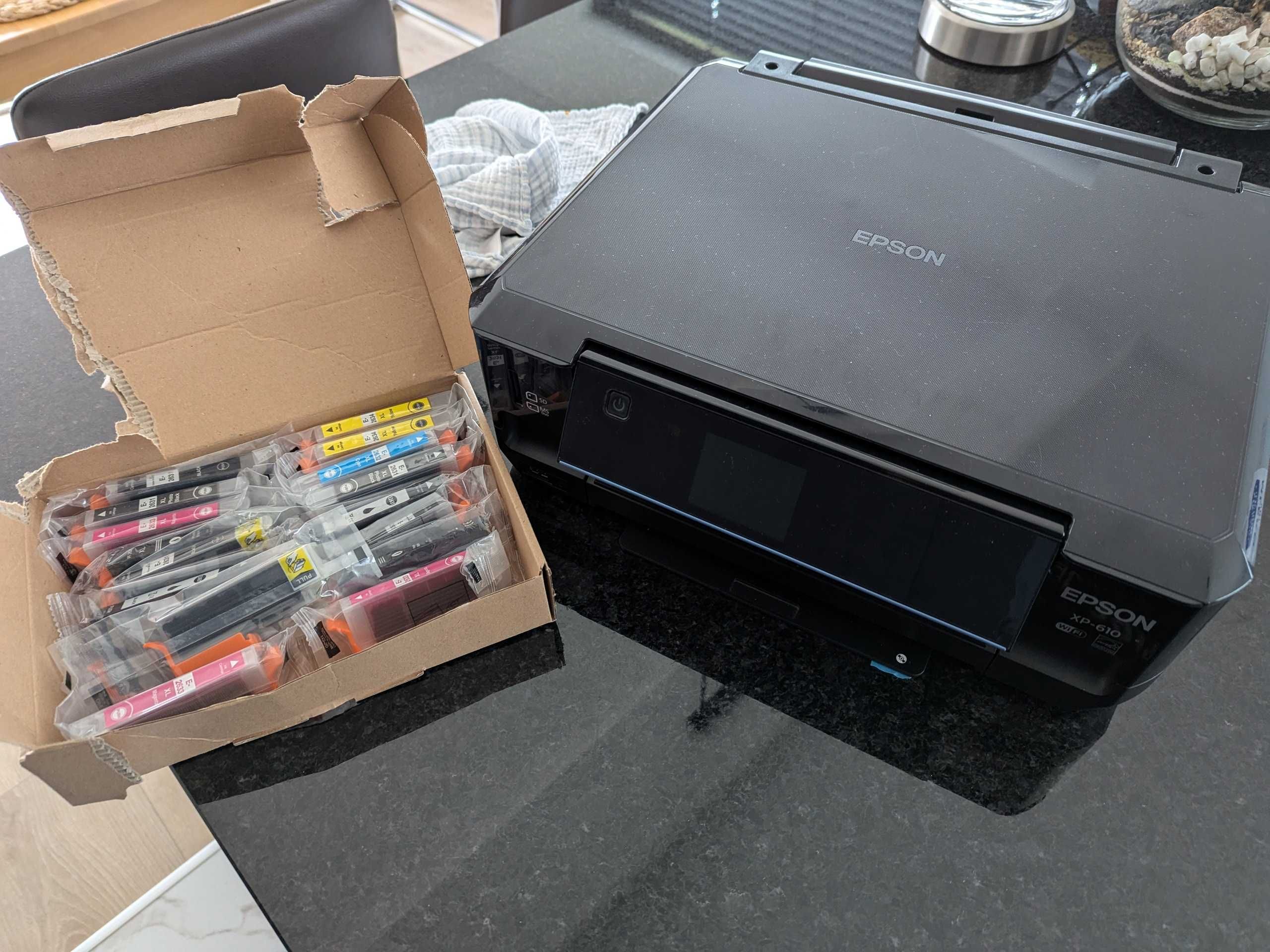 Drukarka Epson XP 610 +tusze - nie włącza sie