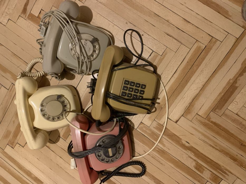 Телефонні апарати