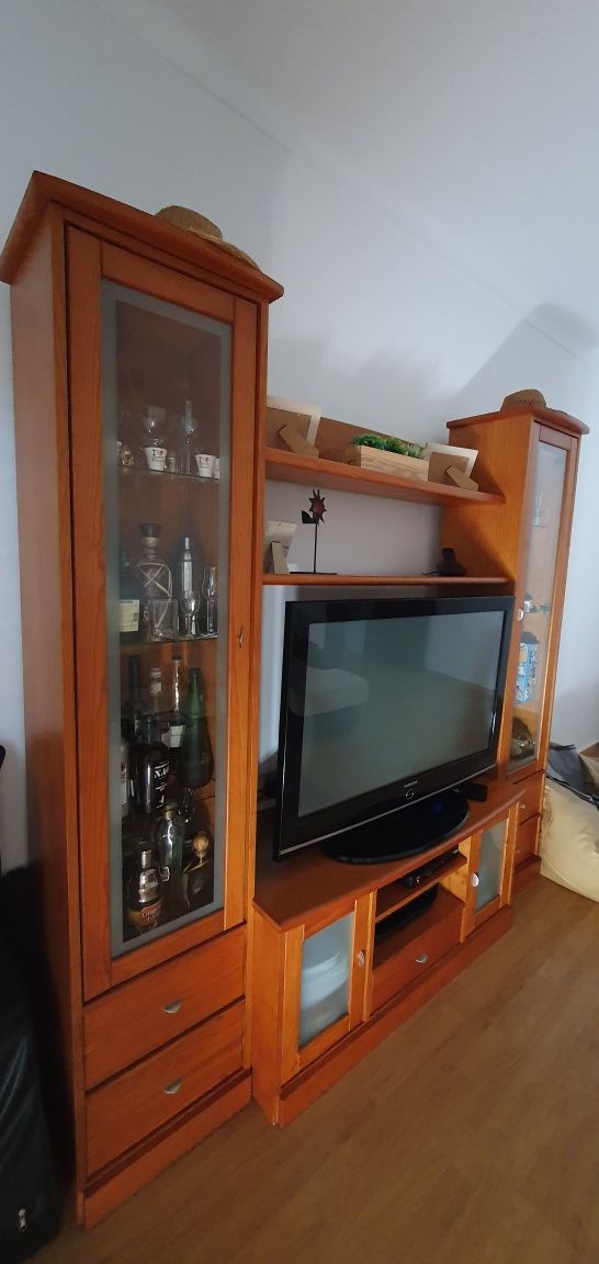 Móvel de sala pinho maciço