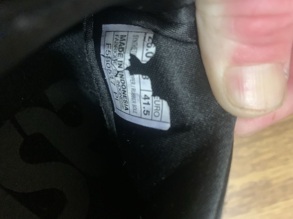 Кросівки Asics