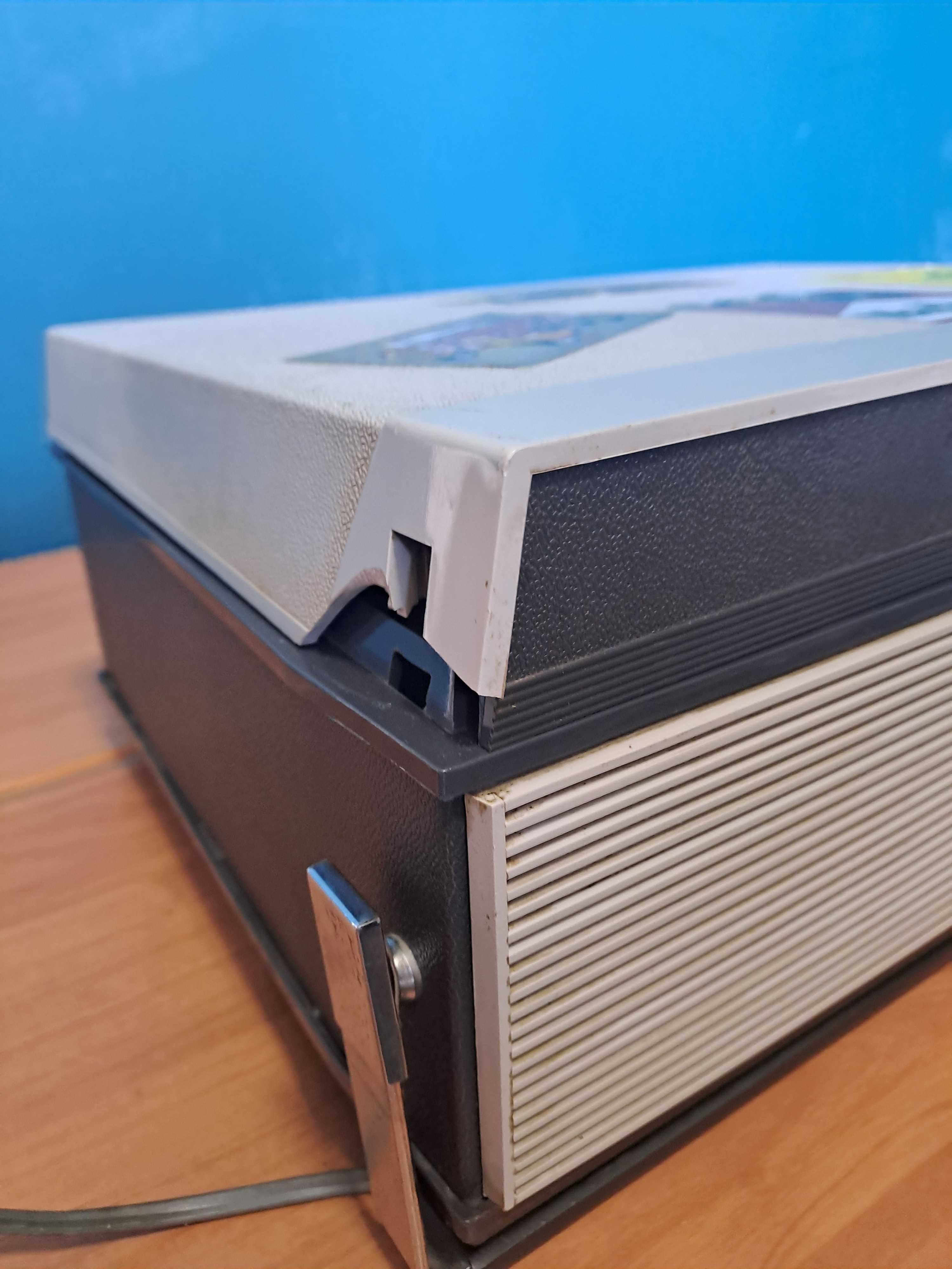 Magnetofon szpulowy UNITRA ZK120 wersja na Niemcy