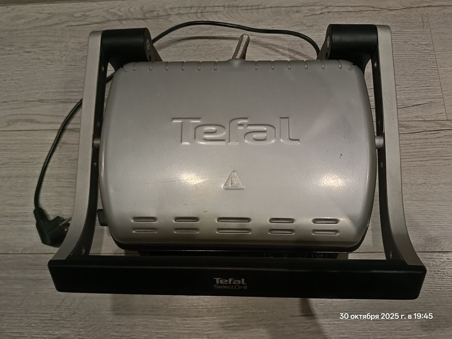 Прижимной гриль Tefal