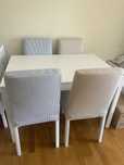Mesa extensível/Cadeiras