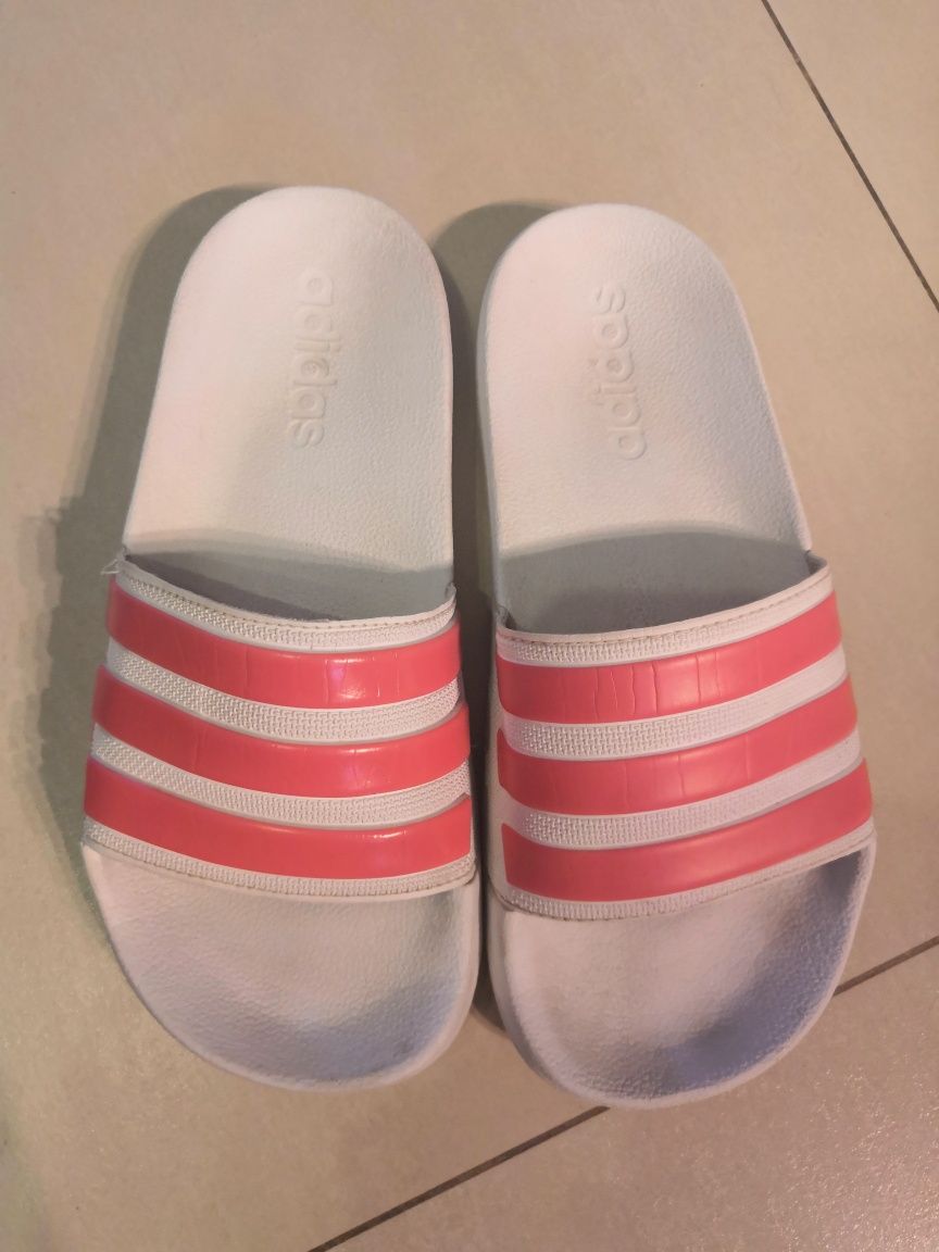 Klapki adidas buty sportowe rozmiar 35