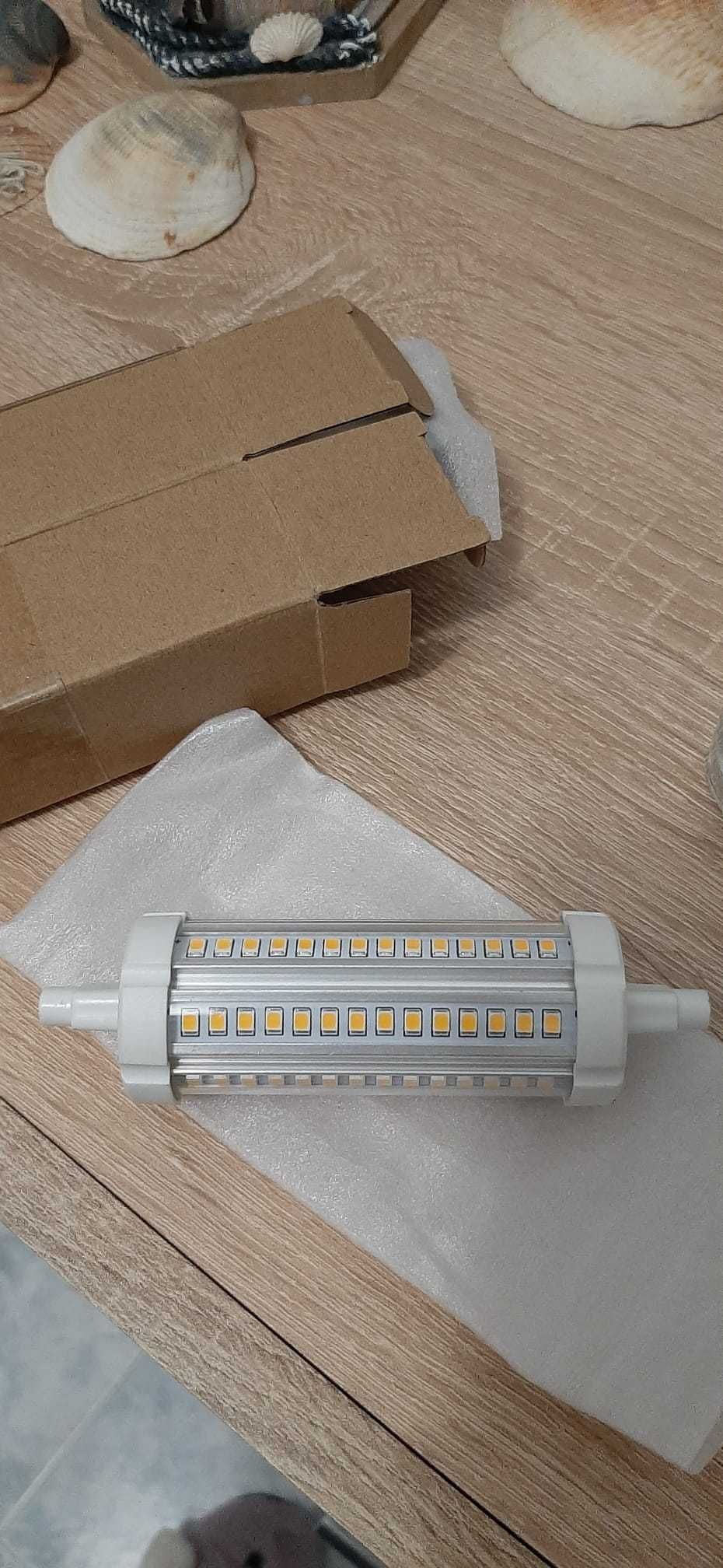 2 Lâmpadas Led Rs7 118mm - 20 W (equivalente a 120 W)