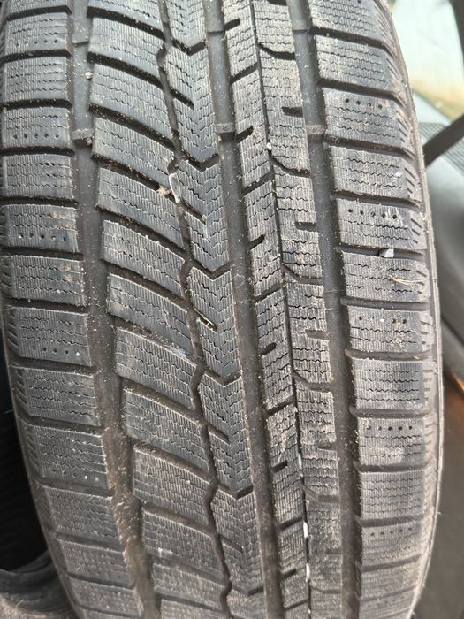 Sprzedam  prawie nowe opony 17