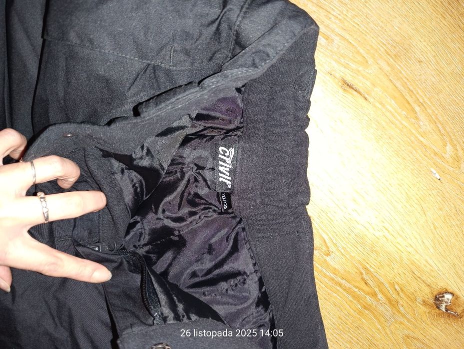 Spodnie narciarskie 122/128