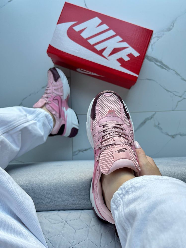 Nike V2K Run Triple Pink