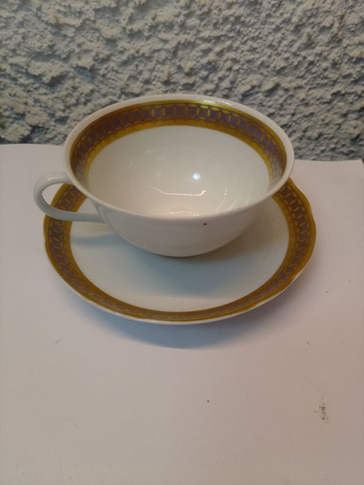 Chávena Vista Alegre antiga