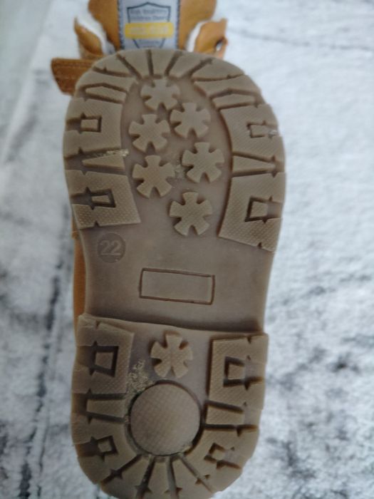 Trzewiczki zimowe rozm 22