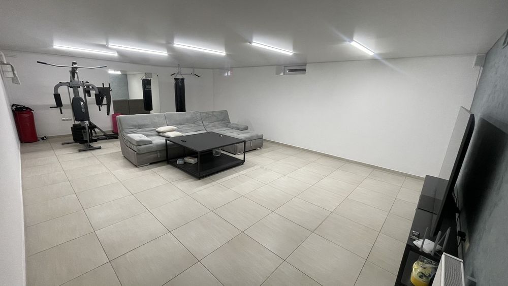 Будинок 365 м2 по вул.І.Франка