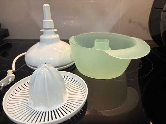 Espremedor Elétrico de Citrinos