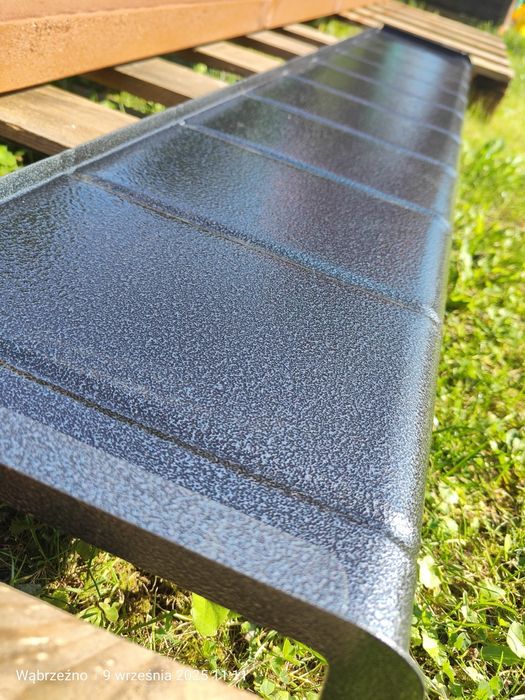 Parapety zewnętrzne aluminiowe