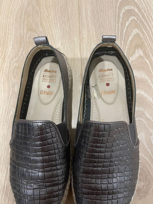 Еспадрільї Bata Італія 38 розмір US7 24,7смортопедична стєлька шкіряна