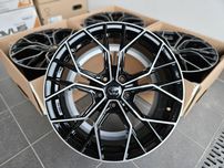 Toyota 18 " Nowe 5x114,3 Corolla Camry Avensis Auris RAV4 Czarne Felgi