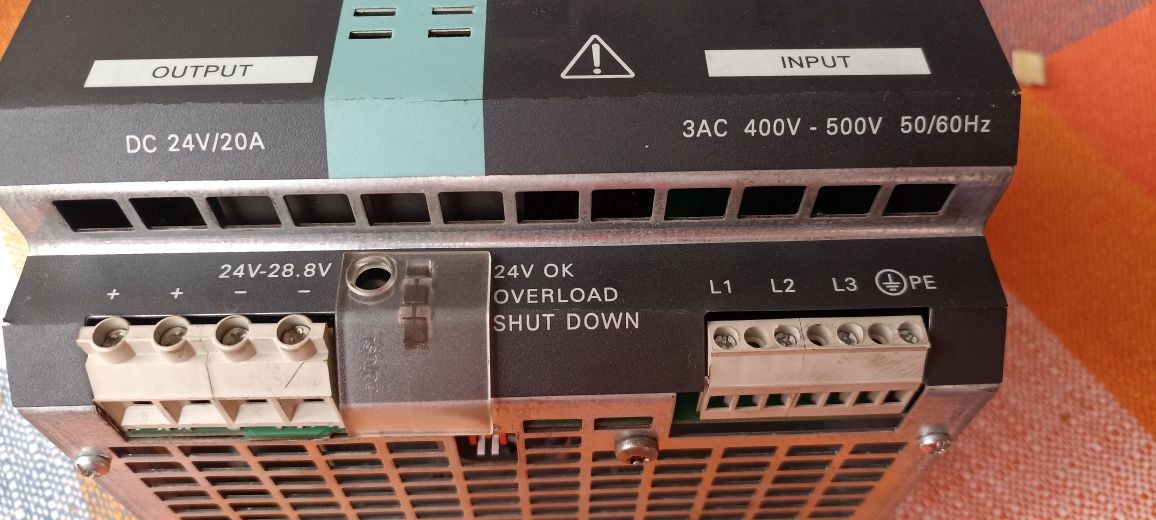Sprzedam dwa zasilacze Siemens Sitop 20