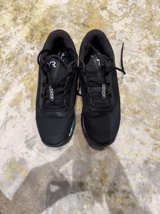 Кросівки чоловічі спортивні TYR