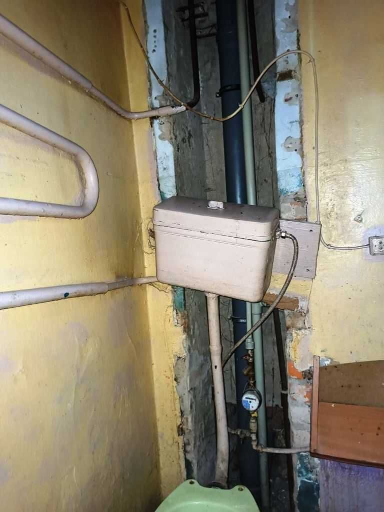 Продаж 1 кімнатної квартири в центрі міста.