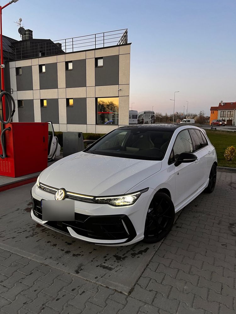 Wynajem samochodow sportowych RS3/M3/M5/G63/A45s samochody sportowe