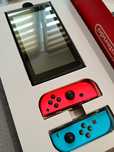 Stan idealny Konsola Nintendo Switch + 256gb sd + etui