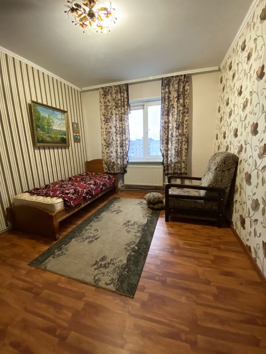 Здається 2 к квартира Таращанський масив