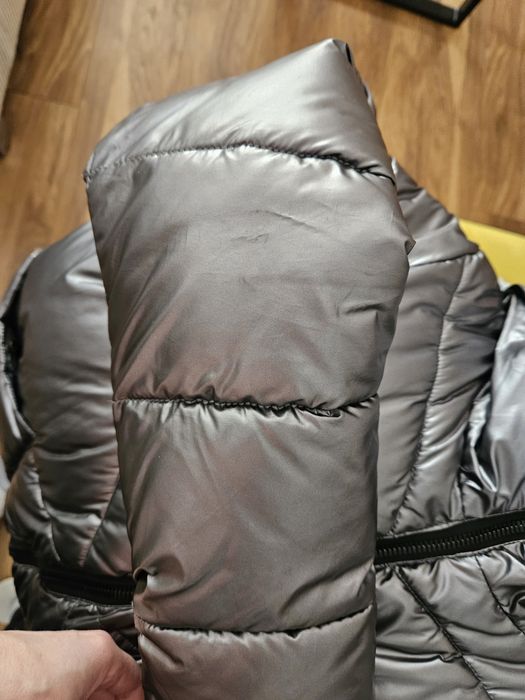 Dluga kurtka zimowa r 160 164 S srebrna