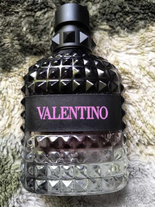 Perfum Valentino born in roma intense