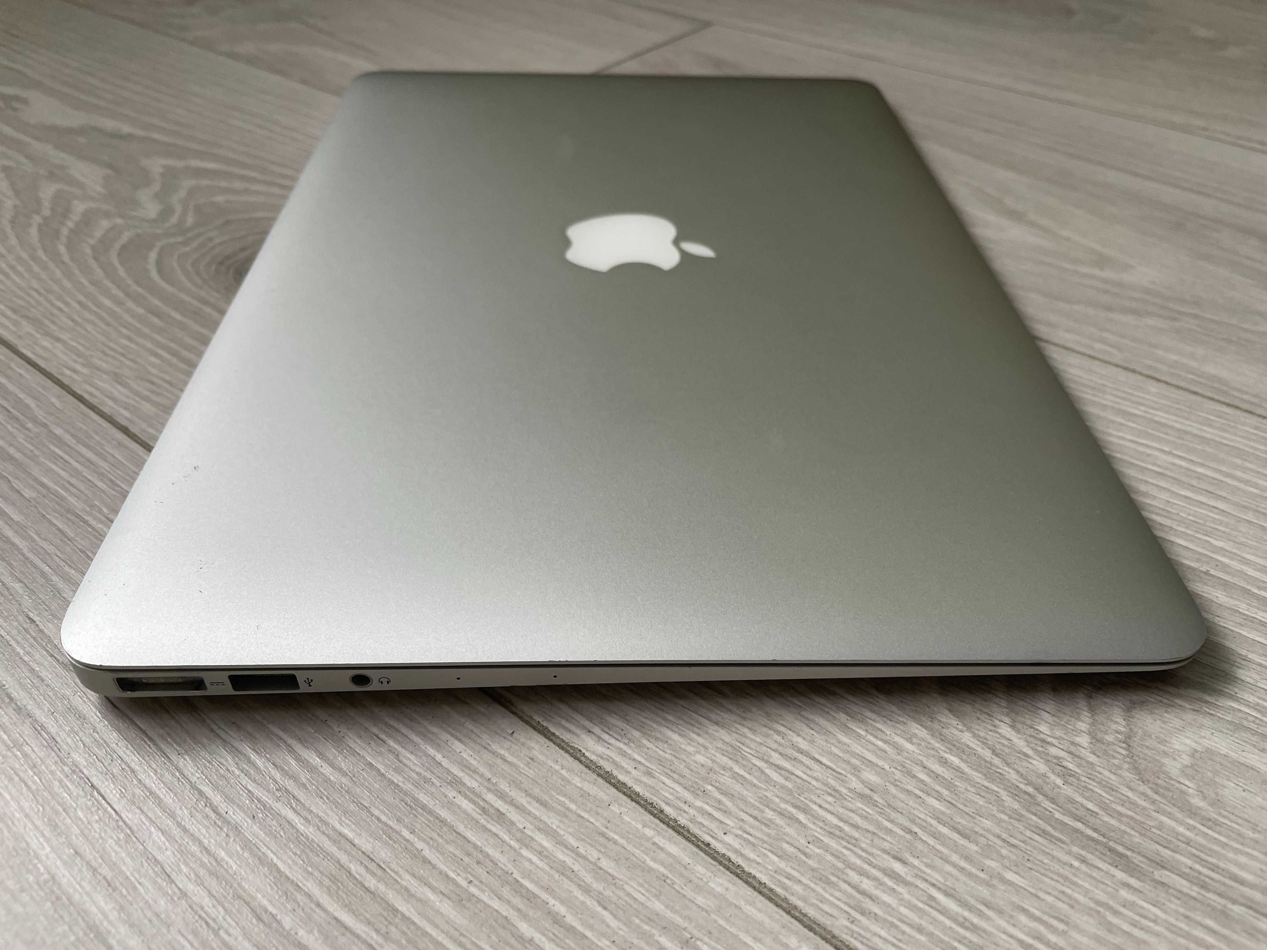 Apple MacBook Air A1466 / i5-5350u 1.8 GHz / 8GB / 128Gb SSD