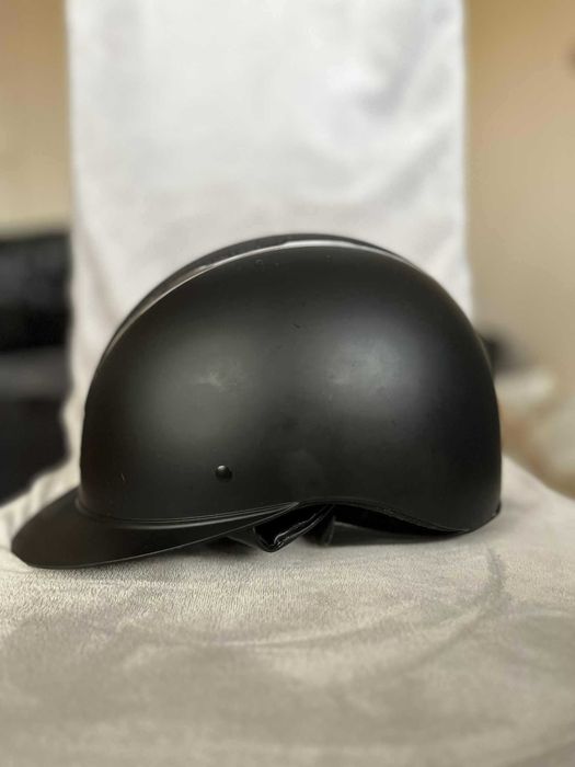 Kask jeździecki Horze