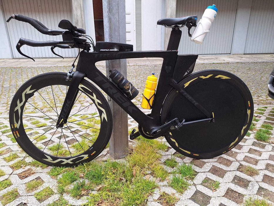 Bicicleta Triatlo / TT Contra-relógio - usada mas em bom estado.